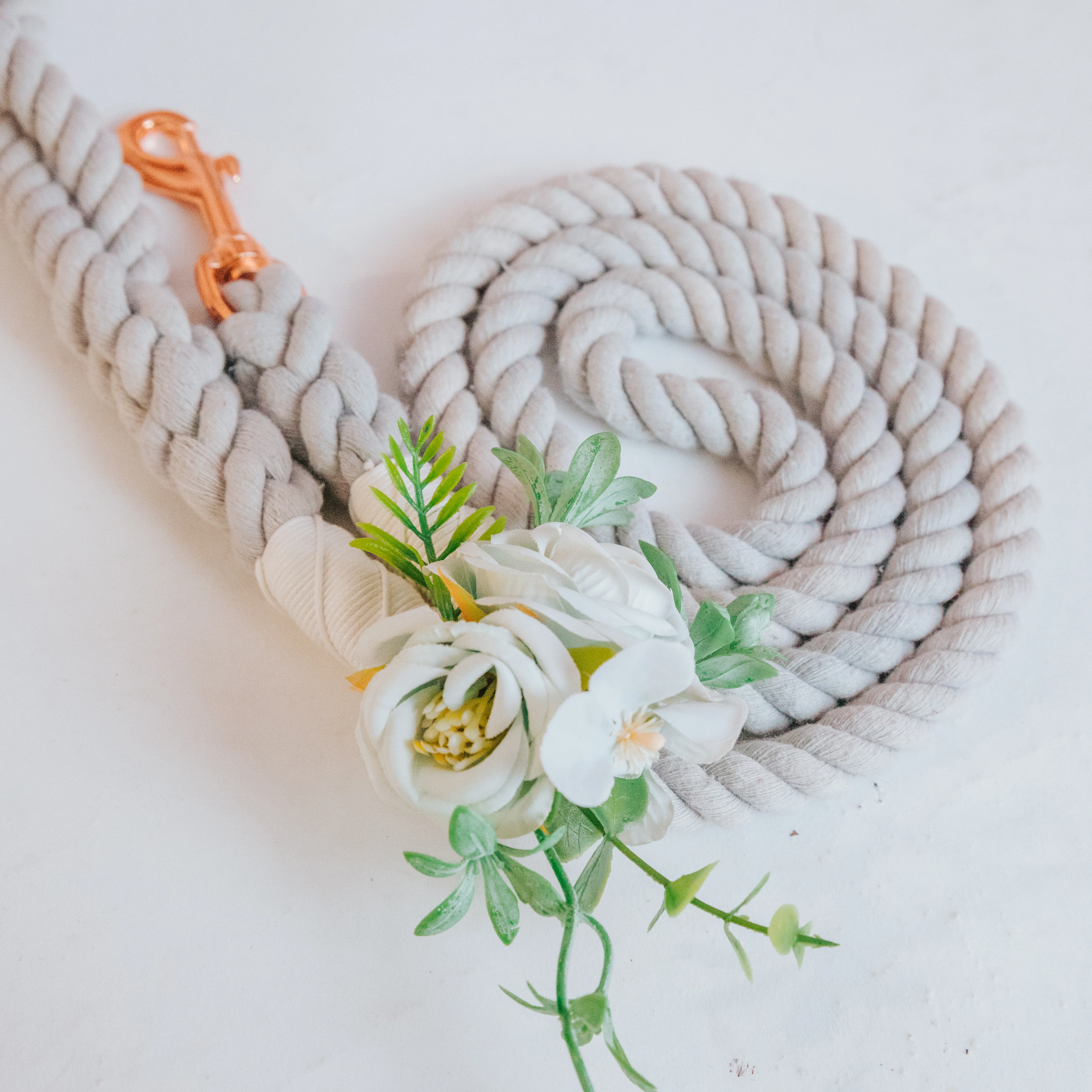 Dog Leash Flower Accessory - Image 6