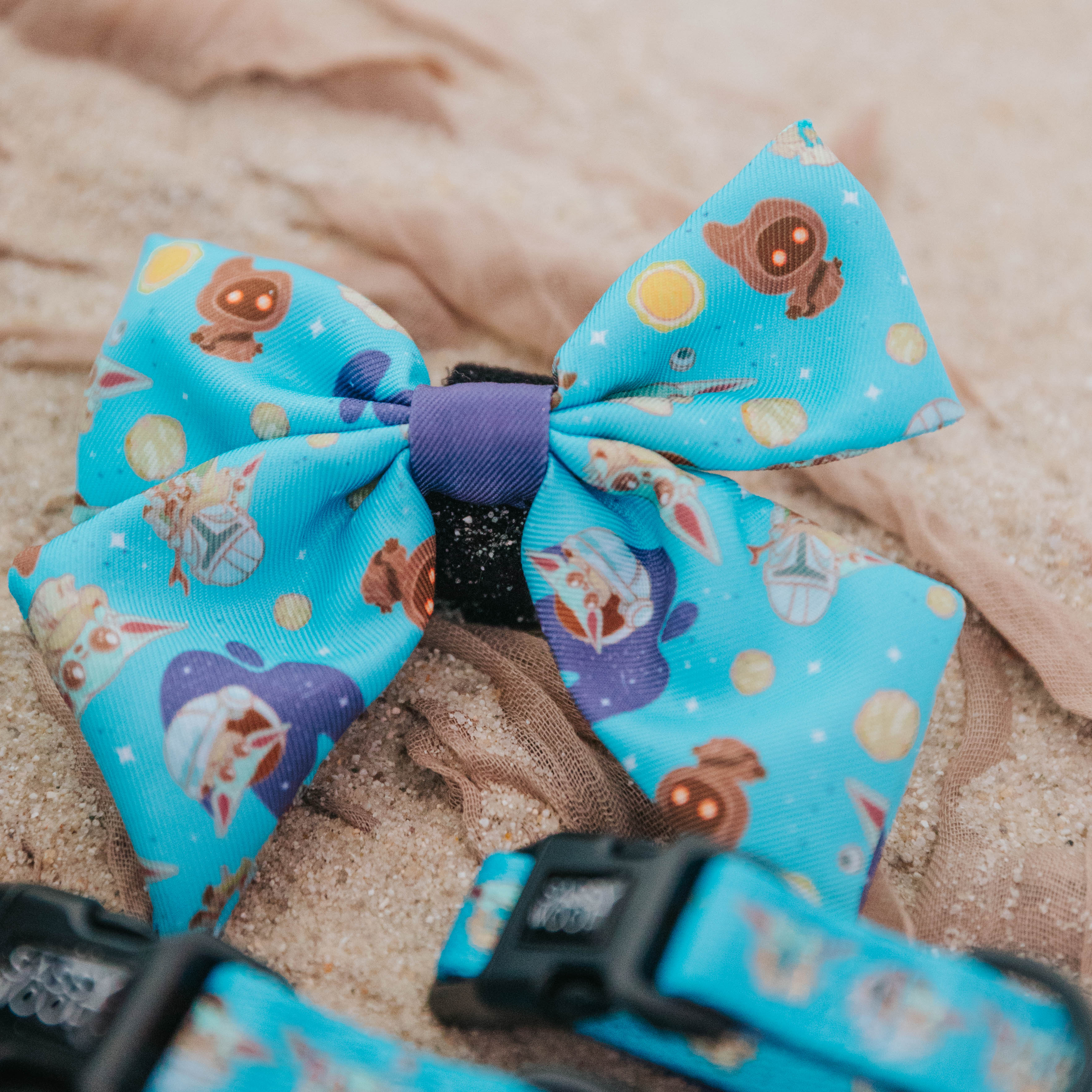 Dog Sailor Bow - STAR WARS™ The Mandalorian™ - Image 4