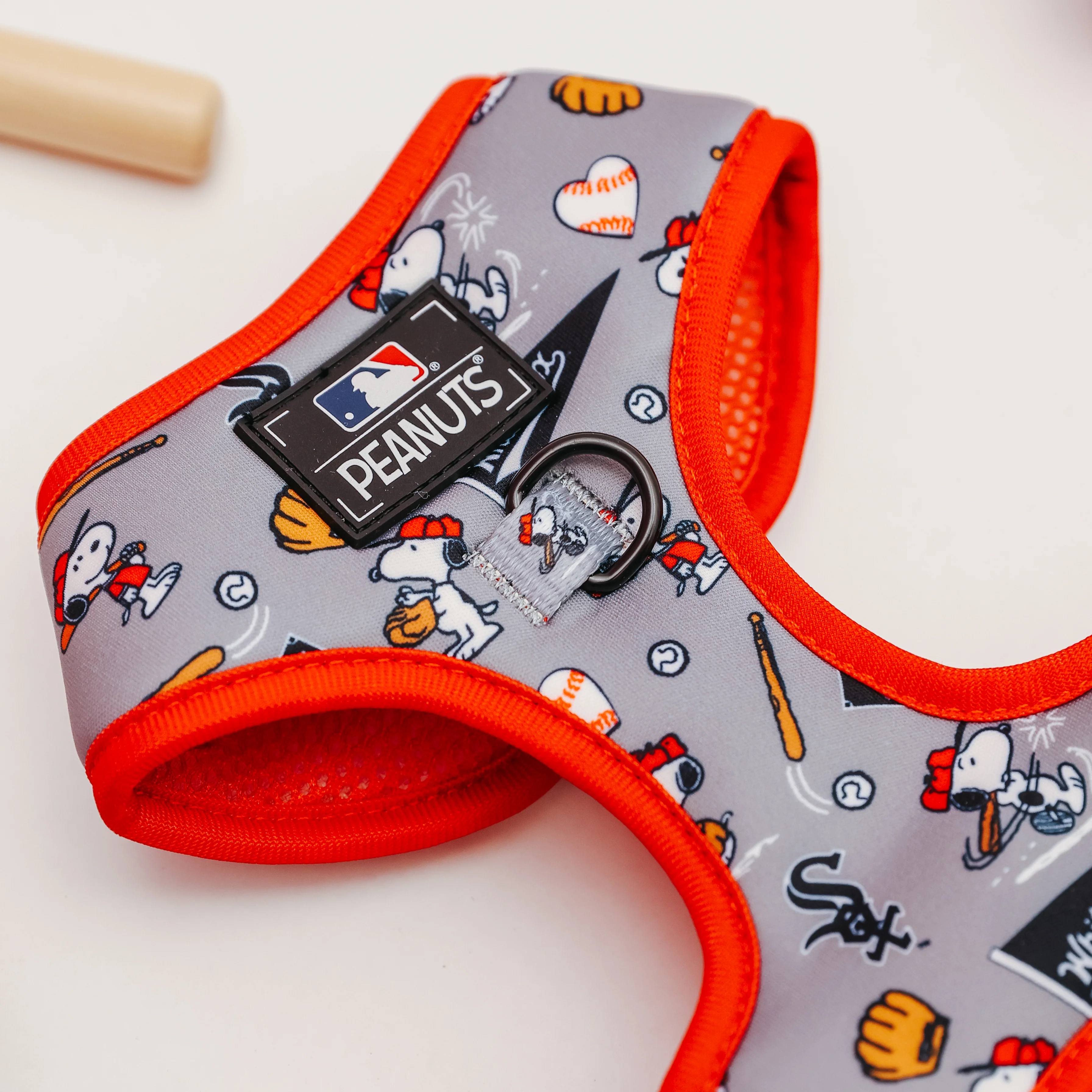 Harness Three Piece Bundle - MLB™ x Peanuts™ Chicago White Sox™ - Image 9